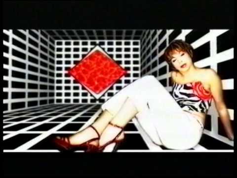 Zehra Bajraktarević -Samo Jedan Dan -Official 2002 – YouTube