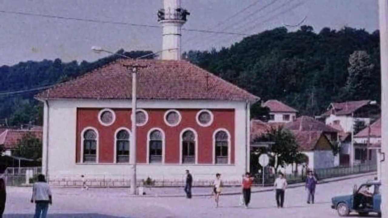 Salem Hurić – Šehidi Kozluka [Ilahije i kaside, NOVO 2017] – YouTube